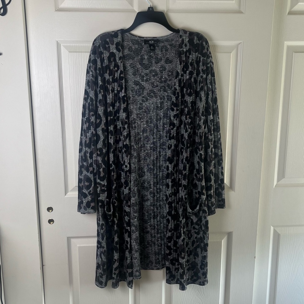 AGB Black and Gray Textured Knit Cardigan